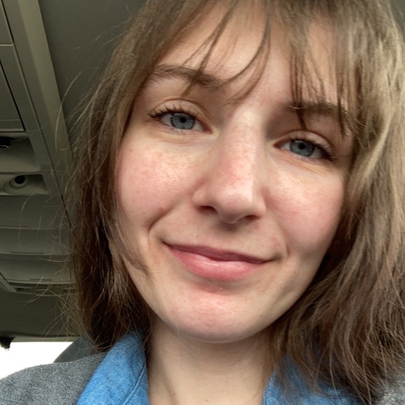 @kiwi_monet Is Live! - Picture 2 of 4